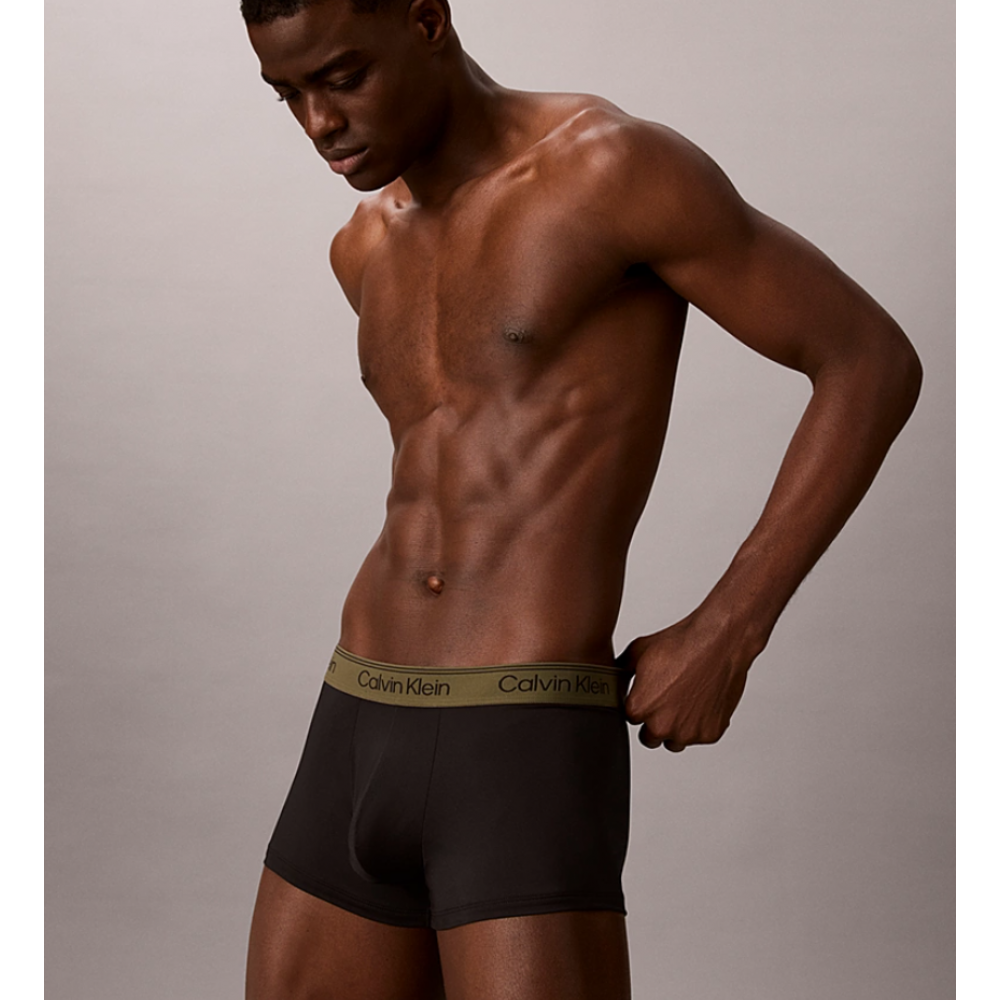 Calvin Klein LV00NB4409-HUE, Ανδρικά Μπόξερ Low Rise Trunk Microfiber Stretch  3pack, ΜΑΥΡ0