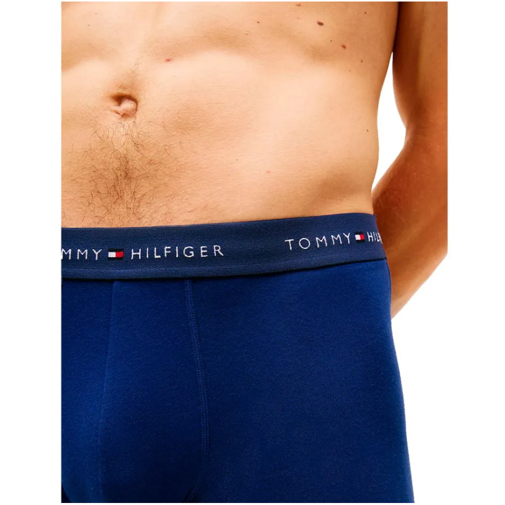 Tommy Hilfiger UM0UM03890-0YW 3p WB Trunk , Ανδρικά μπόξερ Σετ 3 τεμ. ΜΠΛΕ ΣΚΟΥΡΟ