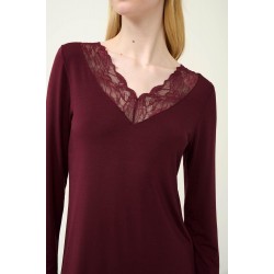 VAMP 23823 Γυναικείο Νυχτικό Micromodal  με δαντέλα,  RED WIDSOR