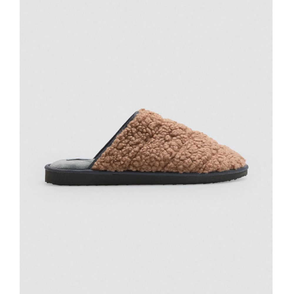 Ysabel Mora Y24078, Ανδρική Παντόφλα από μπουκλέ fleece, FW2025-26, ΤΑΜΠΑ