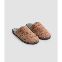 Ysabel Mora Y24078, Ανδρική Παντόφλα από μπουκλέ fleece, FW2025-26, ΤΑΜΠΑ